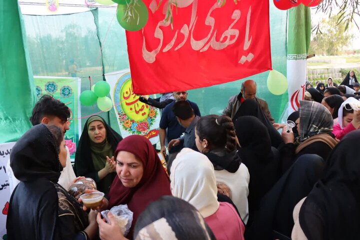 تصاویر/ جشن پیروزی انقلاب و میلاد امام زمان(عج) در عالیشهر