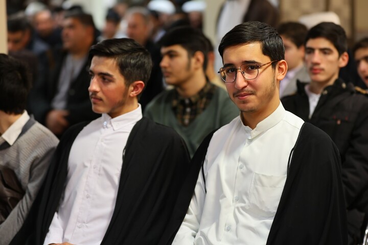 تصاویر/ آیین عمامه گذاری طلاب آذربایجان شرقی