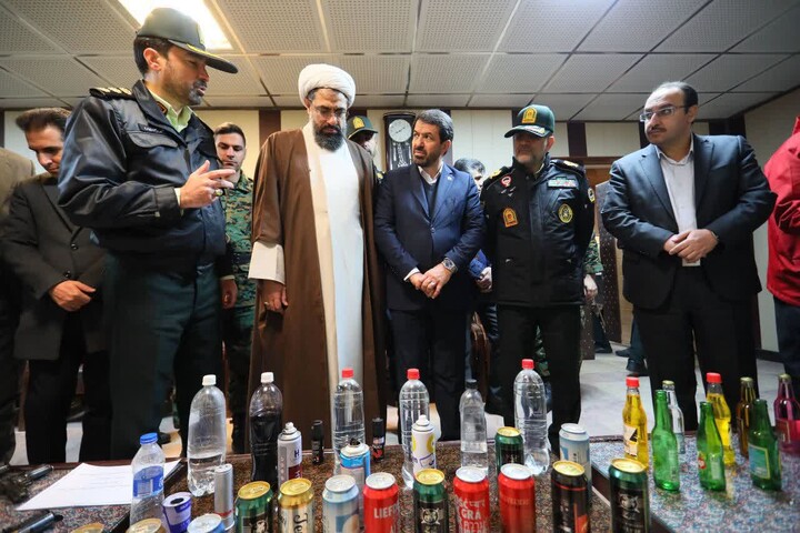 تصاویر / / مراسم تجلیل از حامیان امنیت فراجا در همدان