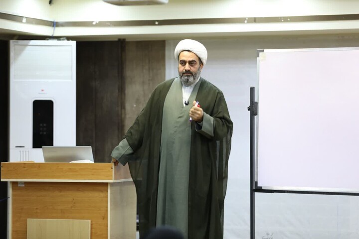 تصاویر/  برگزاری جلسه جدال روایت ها در جنگ ترکیبی