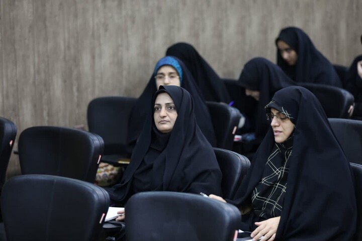 تصاویر/  برگزاری جلسه جدال روایت ها در جنگ ترکیبی