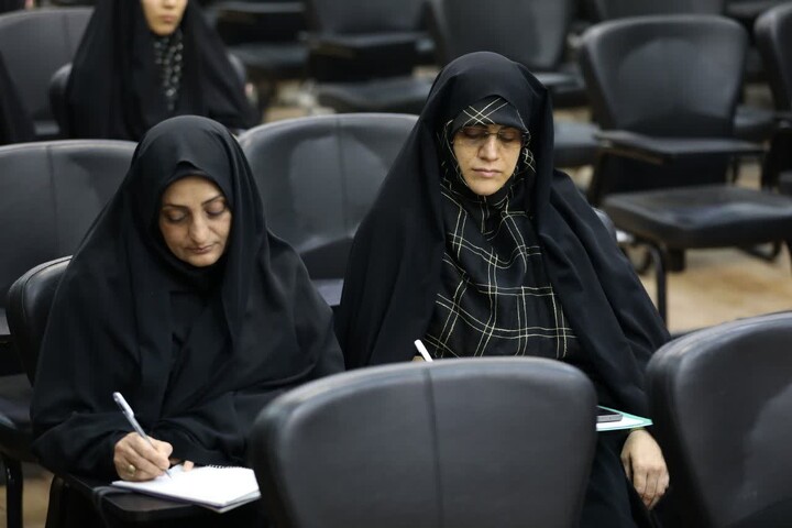 تصاویر/  برگزاری جلسه جدال روایت ها در جنگ ترکیبی