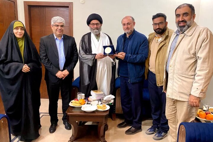 غزہ و فلسطین کے مظلوم عوام کی بھرپور عملی حمایت پر رہبر معظم اور ملت ایران کی شجاعانہ و حکیمانہ جدوجہد انتہائی اہم اور قابل تقلید ہے