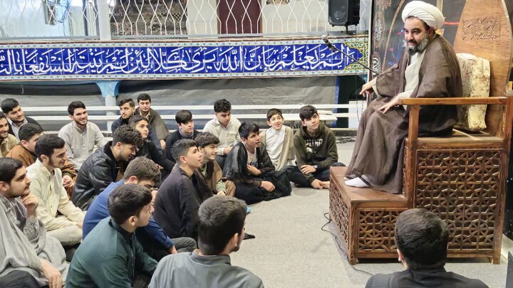 تصاویر/ درس اخلاق مدرسه علمیه امام محمد باقر (ع) پارس آباد