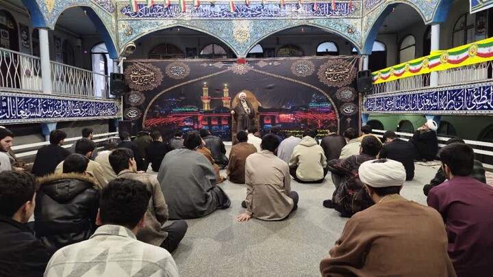 تصاویر/ درس اخلاق مدرسه علمیه امام محمد باقر (ع) پارس آباد