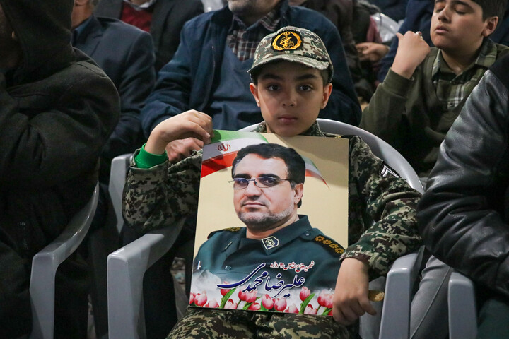 تصاویر / مراسم «مهمانی لاله‌ها» در اصفهان