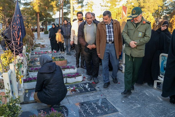 تصاویر / مراسم «مهمانی لاله‌ها» در اصفهان