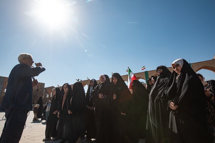 تصاویر/ طرح بوم گردی انقلاب در یزد