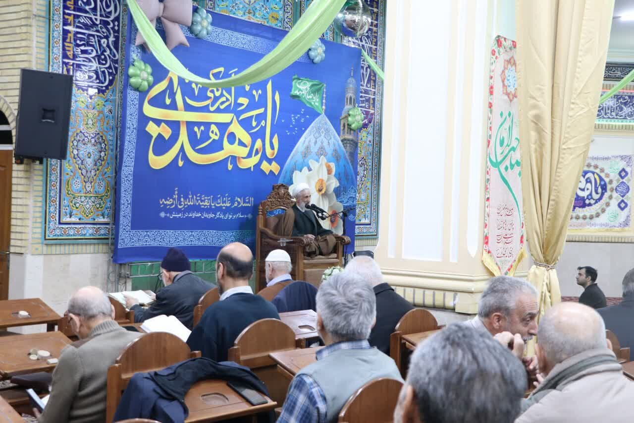 سنت الهی وجود حجت خدا تعطیلبردار نیست+تصاویر