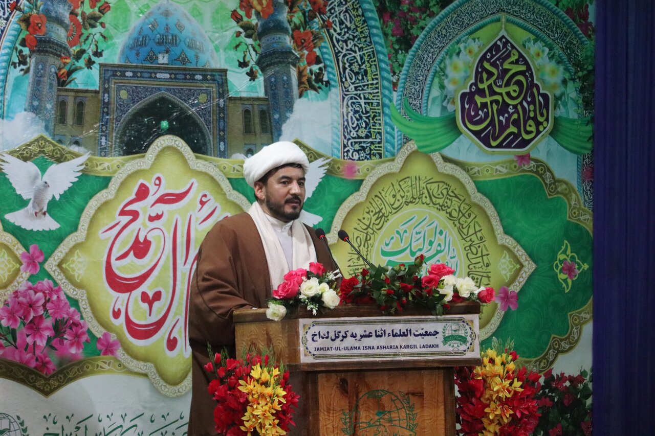 انتظار فعال، راهی به سوی خودسازی و مبارزه با ظلم است