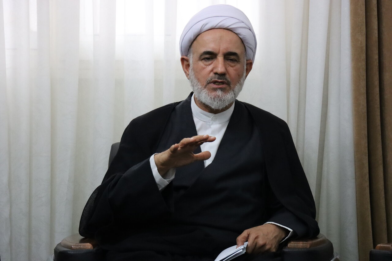 منشور رهبر انقلاب درباره حوزه‌های علمیه باید به متن درسی تبدیل شود