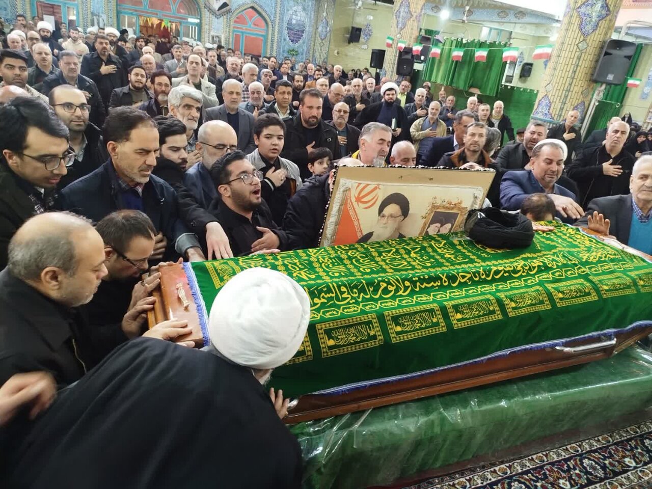 تصاویر/ مراسم وداع با پیکر آیت‌الله محمودی گلپایگانی