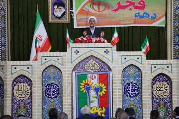 اگر دشمن مرتکب خطایی شود، جنگ آینده جنگ منطقه ای خواهد بود