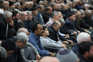 تصاویر / جمعه‌هایی با عطر پدر فرزندی