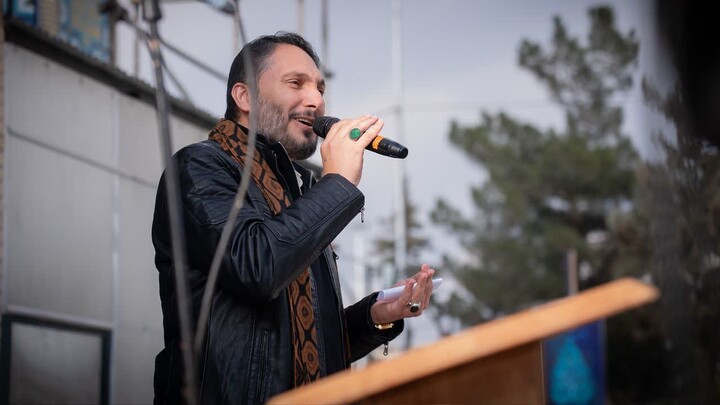 آیین میهمانی لاله‌ها، گلباران و عطرافشانی مزار شهدا امام زاده محمد کرج
