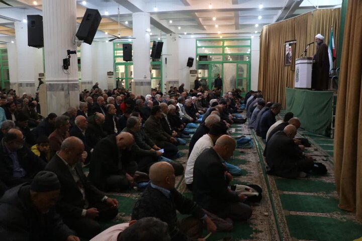 تصاویر/ نماز عبادی سیاسی جمعه در قرچک