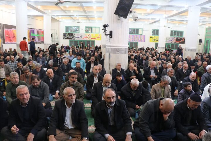 تصاویر/ نماز عبادی سیاسی جمعه در قرچک