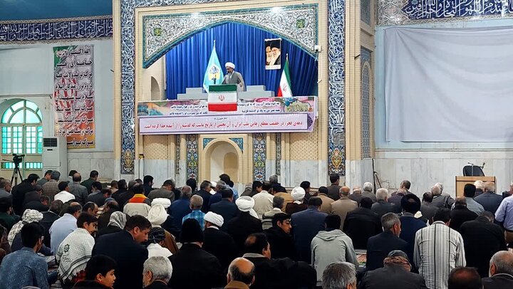 تصاویر/ آیین عبادی سیاسی نماز جمعه شهرستان زابل