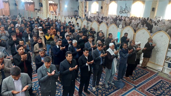 تصاویر/ آیین عبادی سیاسی نماز جمعه شهرستان زابل