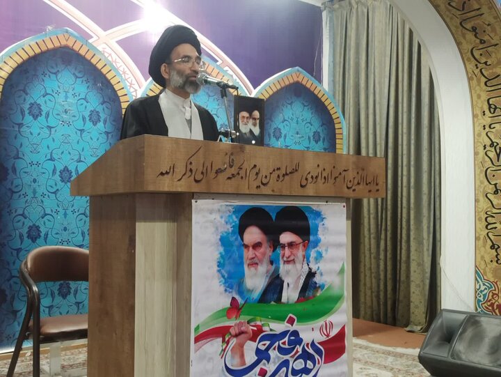 تصاویر/ نمازعبادی سیاسی جمعه کاشان