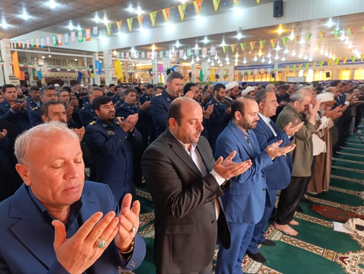 نمازجمعه امروز بندر بوشهر به روایت تصاویر