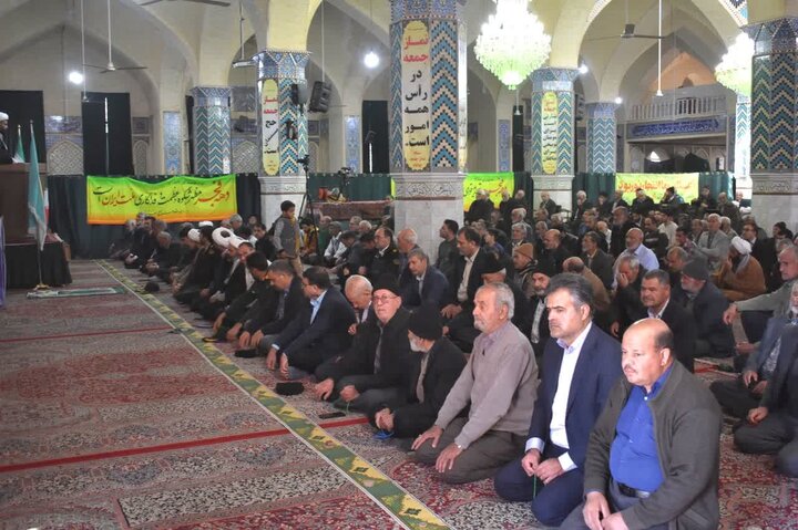 تصاویر/ برگزاری نماز جمعه شهرستان بهاباد