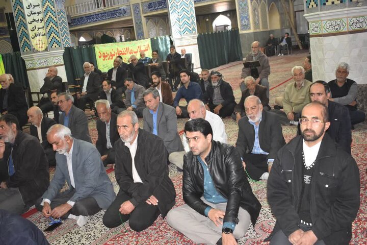 تصاویر/ برگزاری نماز جمعه شهرستان بهاباد