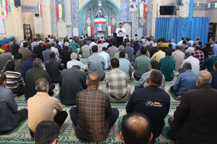 نماز جمعه عالیشهر به روایت تصویر