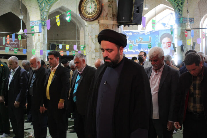تصاویر/ برگزاری نماز جمعه شهرستان خاتم