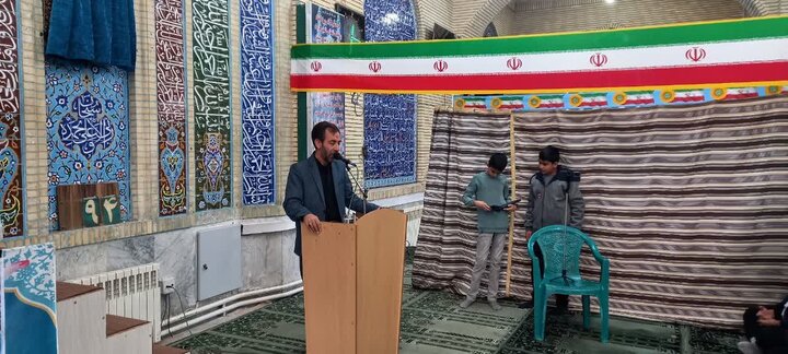 تصاویر/ اقامه نمازجمعه شهر راین