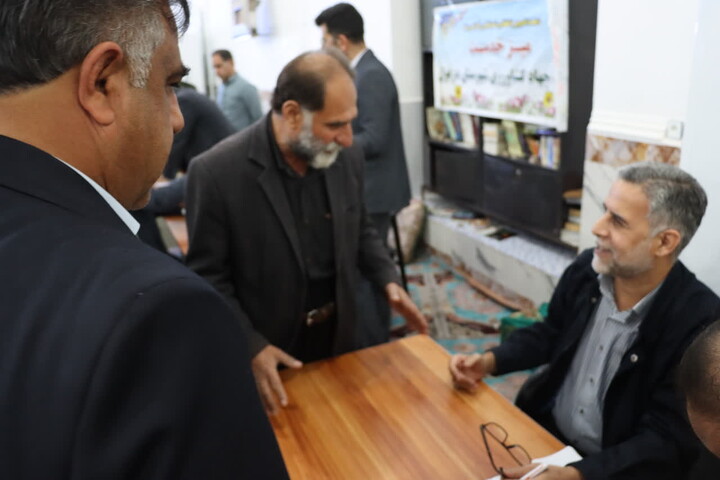 نماز جمعه و میز خدمت ادارات در بخش سردشت دزفول