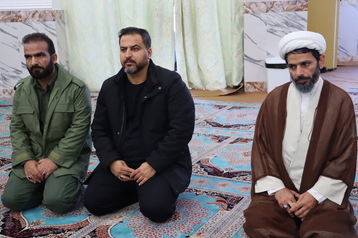 نماز جمعه و میز خدمت ادارات در بخش سردشت دزفول