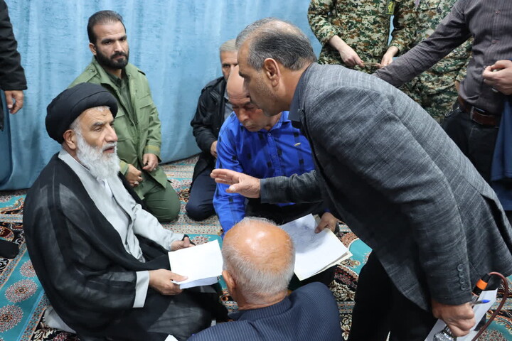 نماز جمعه و میز خدمت ادارات در بخش سردشت دزفول