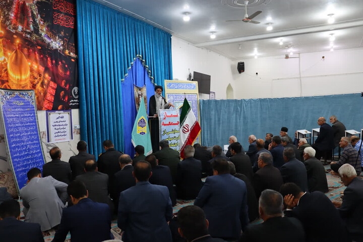 نماز جمعه و میز خدمت ادارات در بخش سردشت دزفول