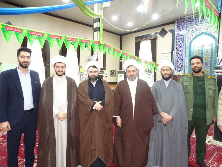 تصاویر/ آیین عبادی سیاسی نماز جمعه چهاربرج