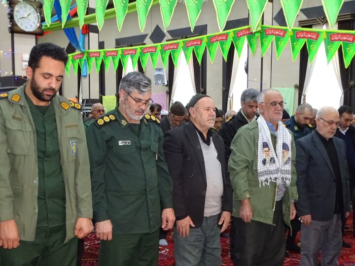 تصاویر/ آیین عبادی سیاسی نماز جمعه چهاربرج