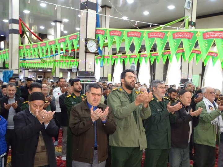 تصاویر/ آیین عبادی سیاسی نماز جمعه چهاربرج