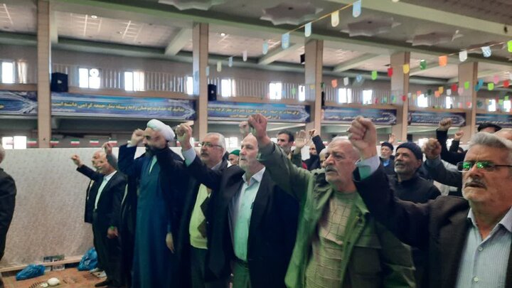 تصاویر/اقامه نماز عبادی سیاسی جمعه در خمین