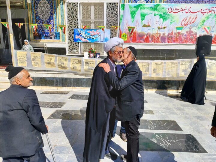 تصاویر/ نماز عبادی سیاسی جمعه قمصر