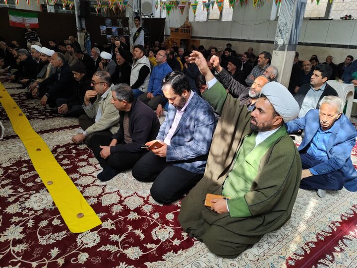 تصاویر/ نماز عبادی سیاسی جمعه قمصر