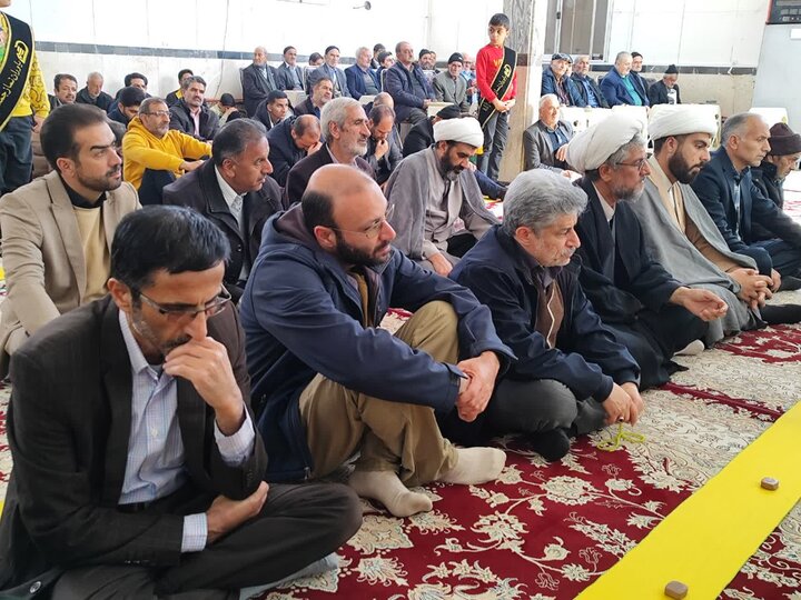 تصاویر/ نماز عبادی سیاسی جمعه قمصر