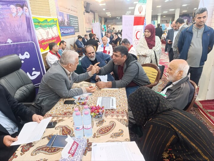 تصاویر/ میز خدمت دستگاه‌های اجرایی بوشهر