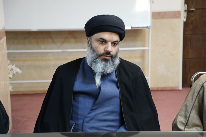 تصاویر/ دیدار مدیر حوزه علمیه استان یزد با اساتید دوره نقد جریان الحاد و پوچگرایی