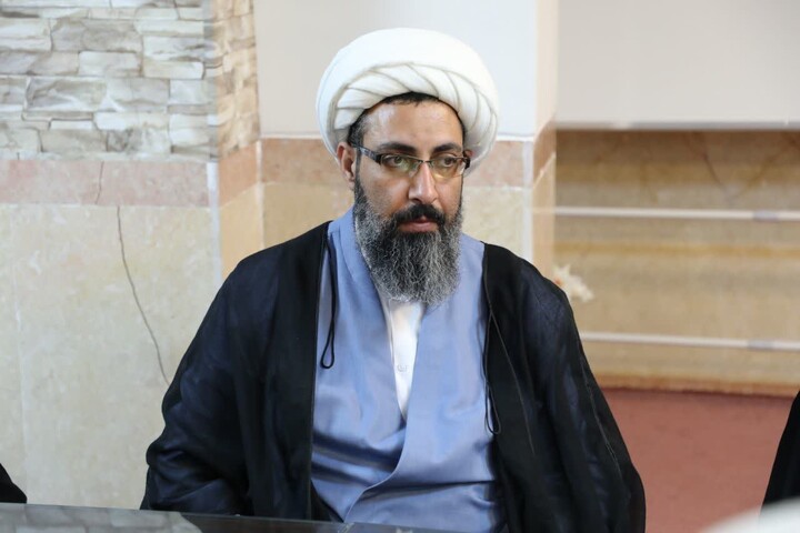 تصاویر/ دیدار مدیر حوزه علمیه استان یزد با اساتید دوره نقد جریان الحاد و پوچگرایی