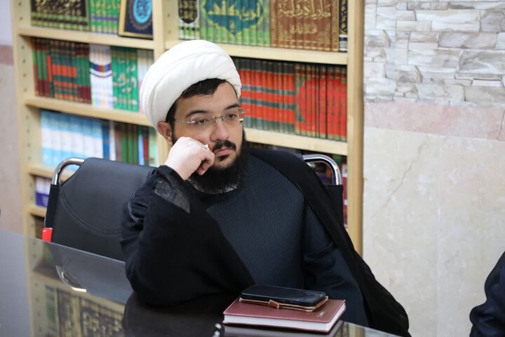 تصاویر/ دیدار مدیر حوزه علمیه استان یزد با اساتید دوره نقد جریان الحاد و پوچگرایی