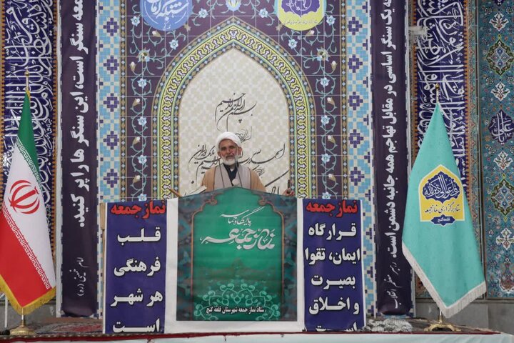 تصاویر/ اقامه نمازجمعه شهر قلعه‌گنج