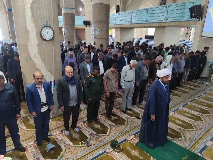 تصاویر/ اقامه نمازجمعه شهر کهنوج