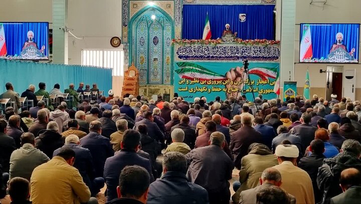 تصاویر/ اقامه نمازجمعه شهر رابر