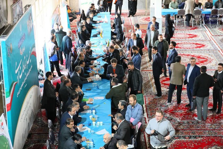 تصاویر / میز خدمت همدان