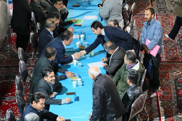 تصاویر / میز خدمت همدان